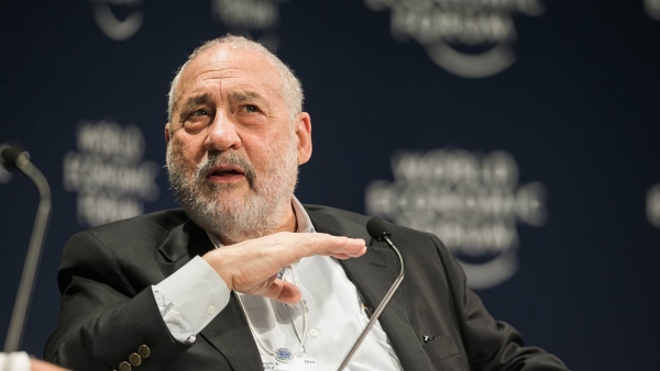 Joseph Stiglitz, an economist opposed international financial institutions' policies